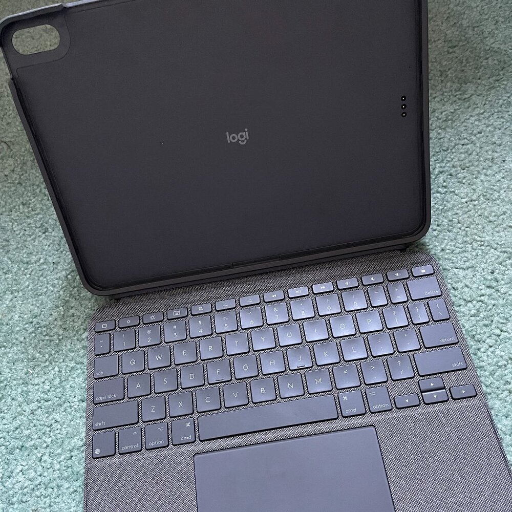 New, Never-Used Logitech iPad Keyboard Folio for iPad Air